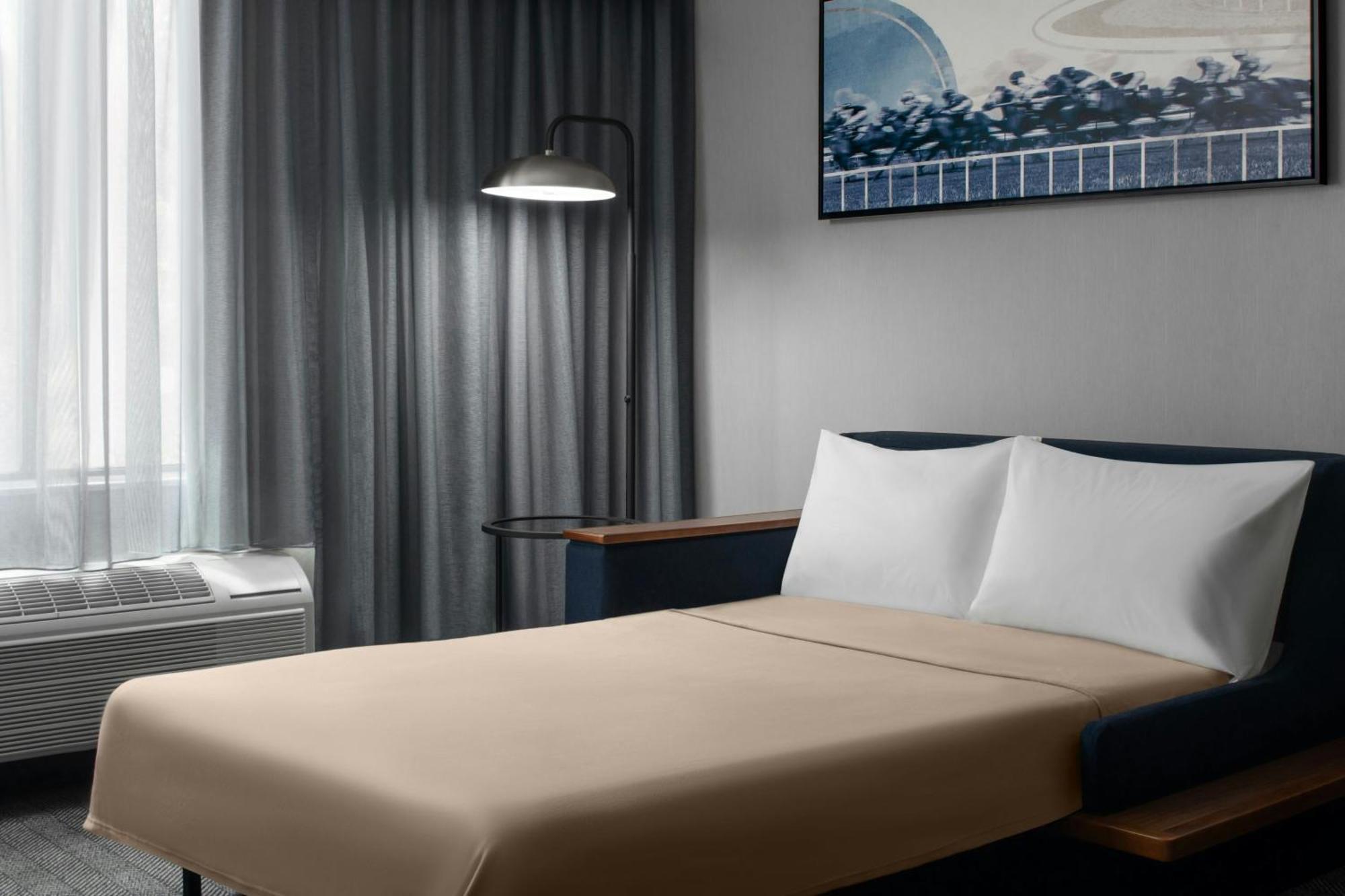 Courtyard Los Angeles Burbank Airport Екстериор снимка