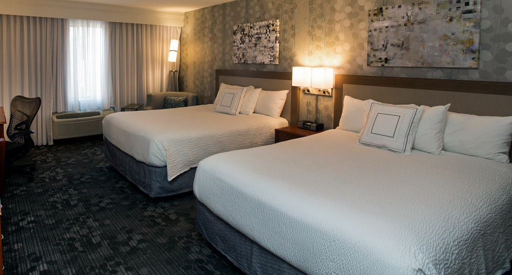 Courtyard Los Angeles Burbank Airport Екстериор снимка